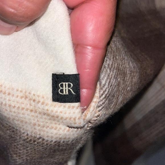 Banana Republic Womens
Shirt Jacket Brown Plaid
Shacket Oversized XL & Large - Picture 6 of 13